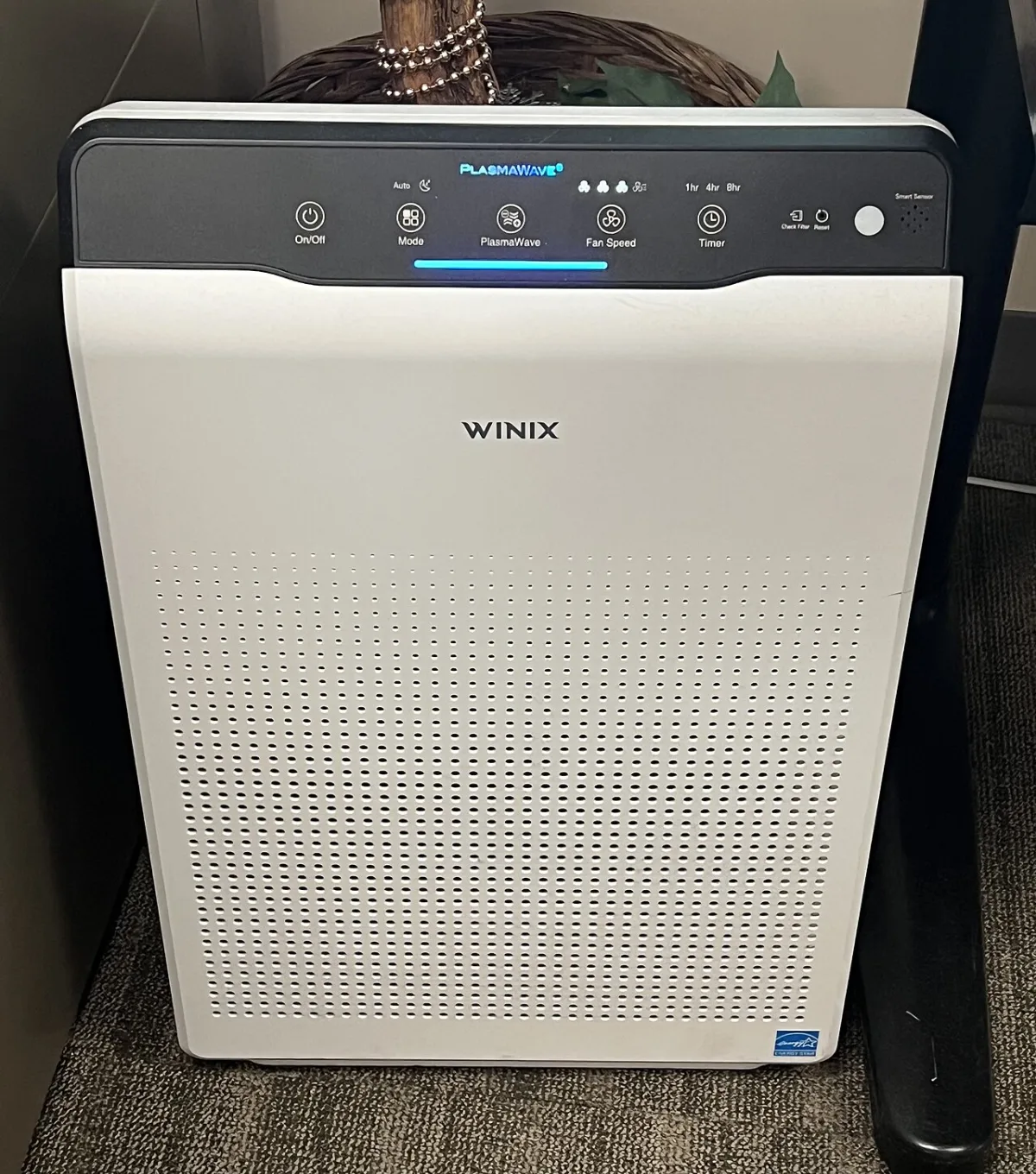 Winix 5500-2 air purifier with PlasmaWave control panel
